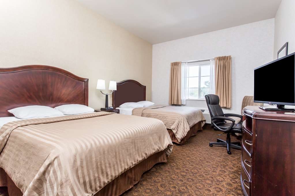 Hotel 1550 San Bruno Room photo